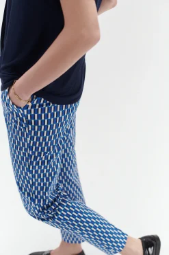 Best Pantalon Gabin A Motifs Graphiques Bleu Marine Femme Pantalons