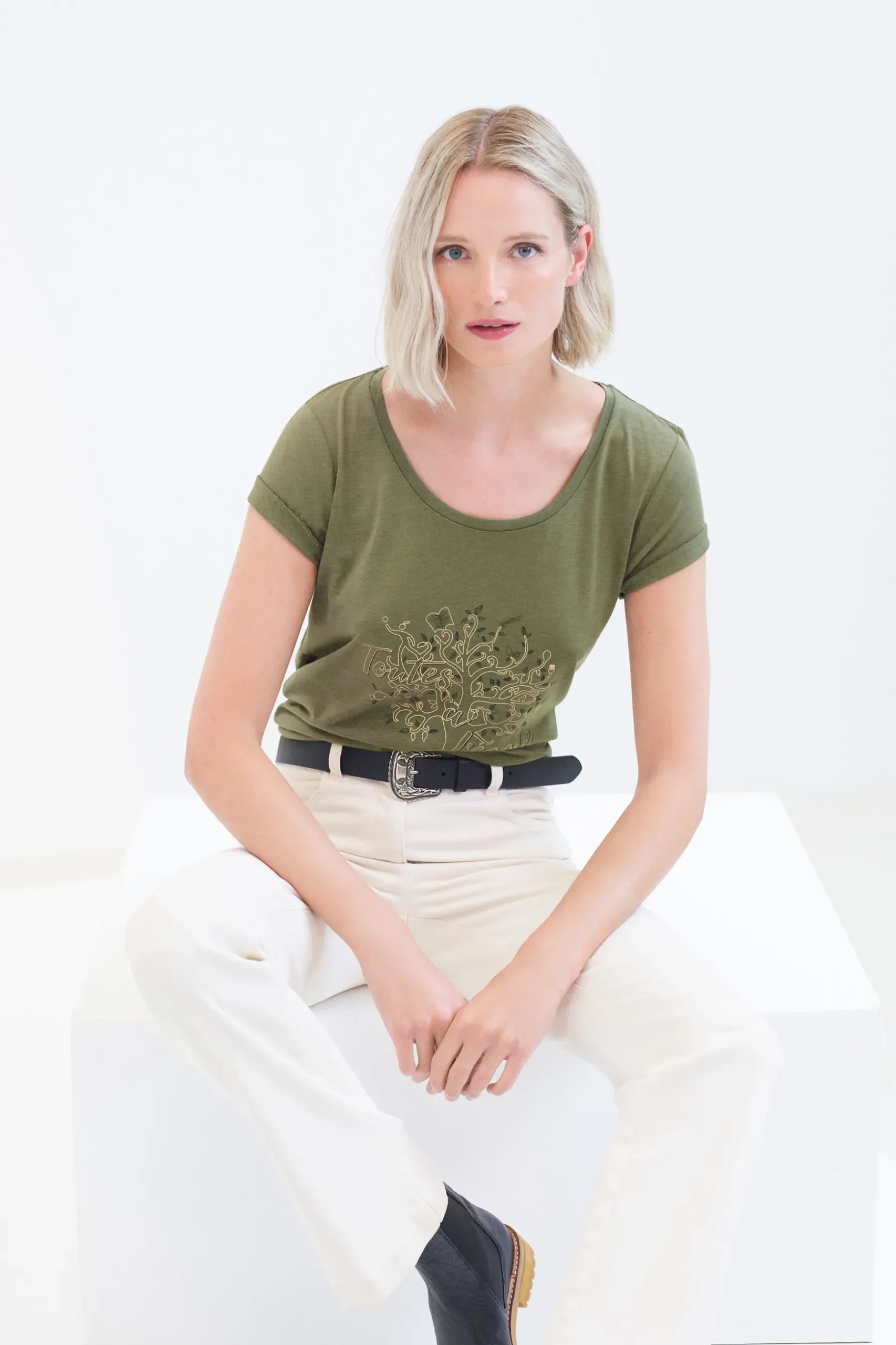 Hot T-Shirt Nessa Femme Tops Et T-Shirts